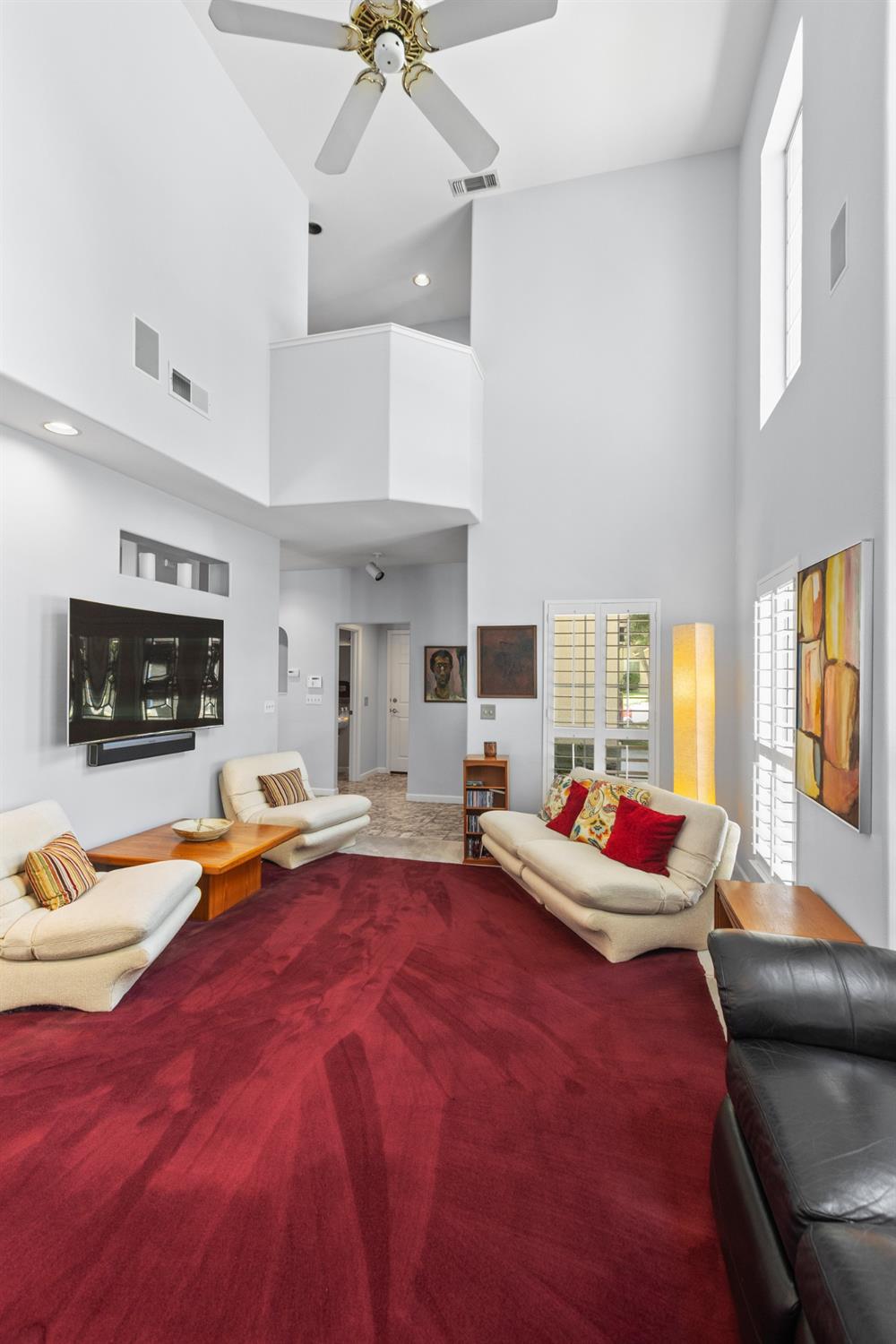 Detail Gallery Image 11 of 56 For 7805 River Village Dr, Sacramento,  CA 95831 - 3 Beds | 2/1 Baths