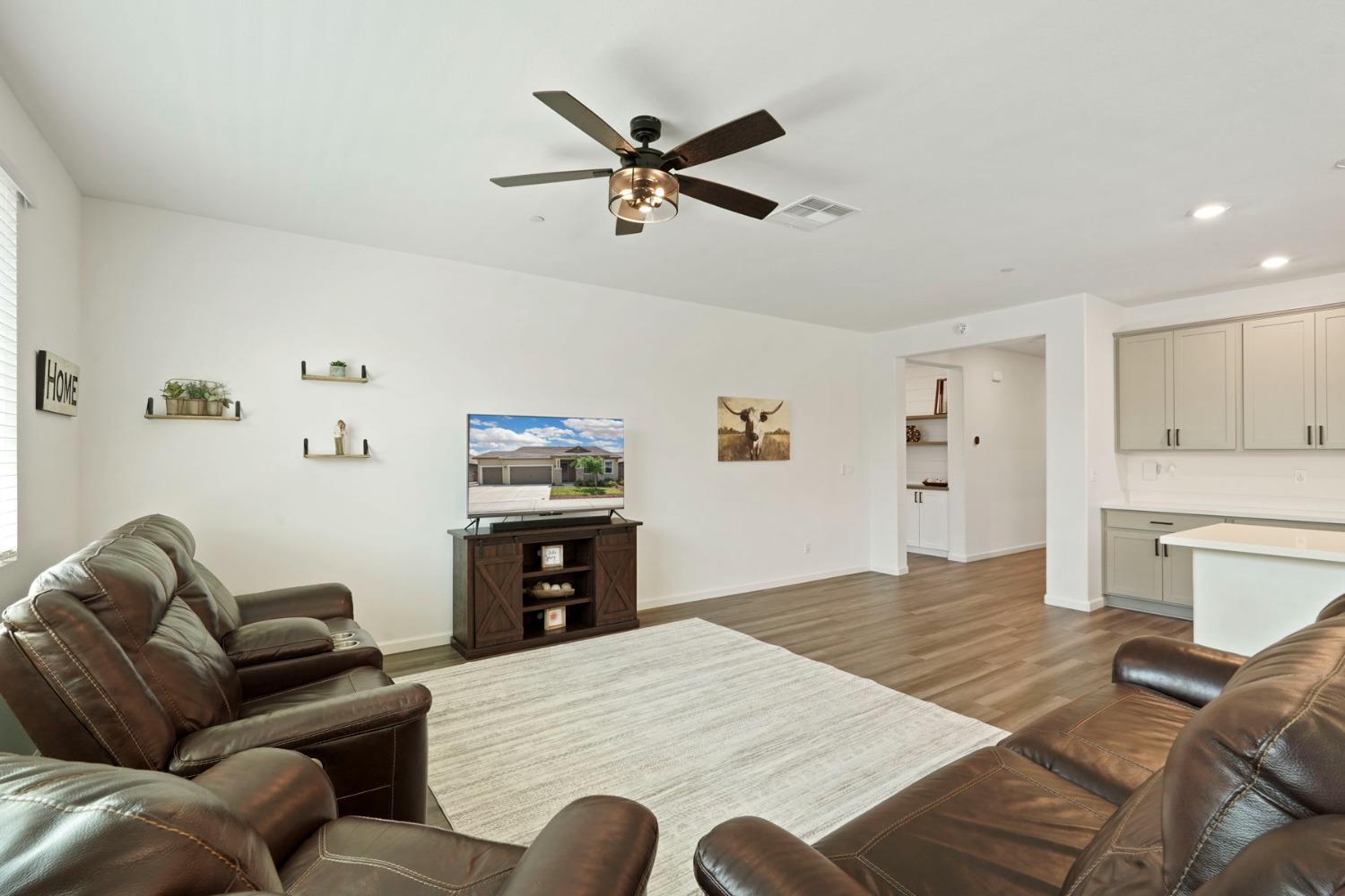 Detail Gallery Image 15 of 53 For 718 Lippi St, Galt,  CA 95632 - 3 Beds | 2 Baths