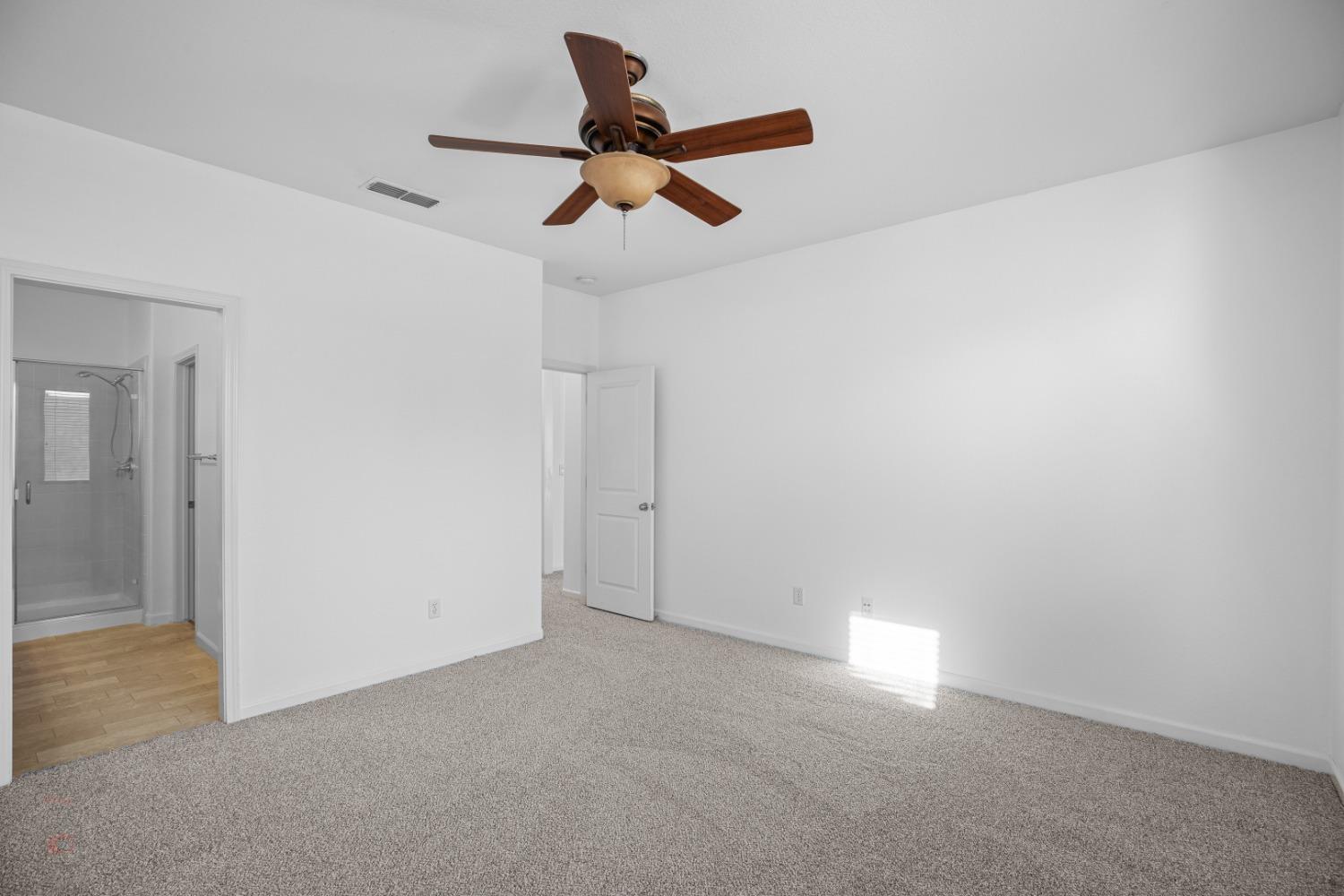 Detail Gallery Image 31 of 45 For 1355 Santona St, Manteca,  CA 95337 - 3 Beds | 2 Baths