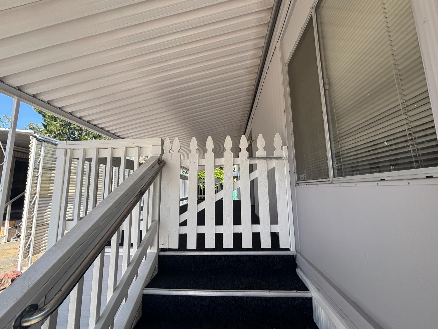 Detail Gallery Image 7 of 33 For 10780 N N Hwy  99 6, Morada,  CA 95212 - 2 Beds | 2 Baths