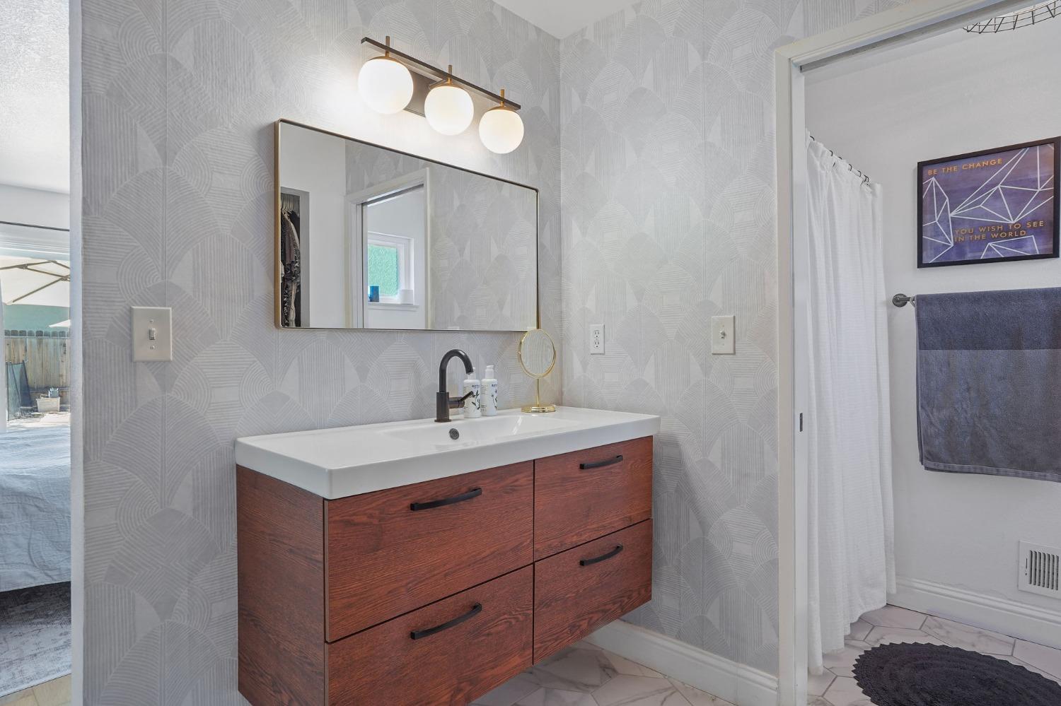Detail Gallery Image 31 of 39 For 4950 Thor Way, Carmichael,  CA 95608 - 4 Beds | 3 Baths