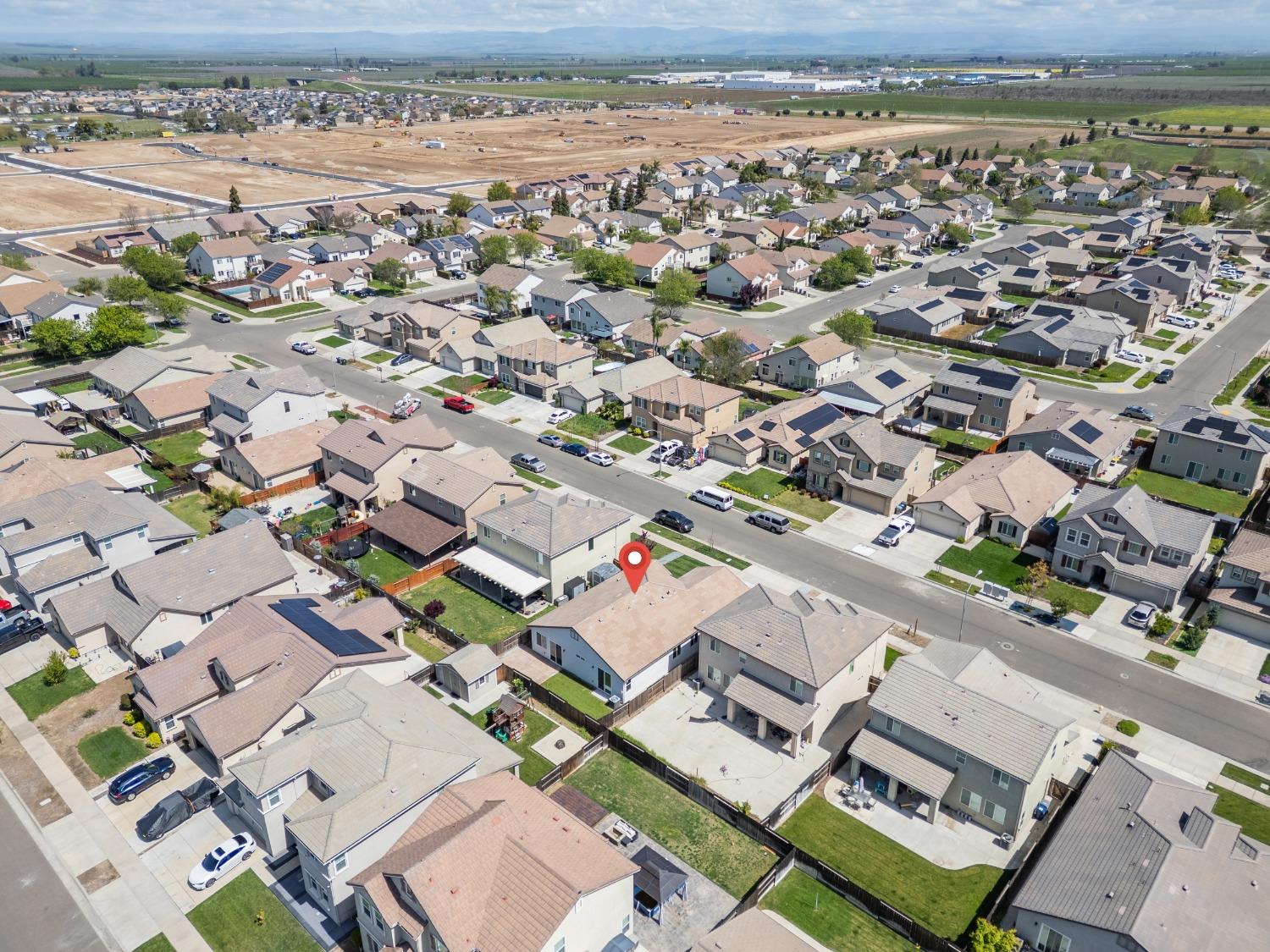 Detail Gallery Image 13 of 23 For 405 Denise Dr, Merced,  CA 95341 - 4 Beds | 2 Baths