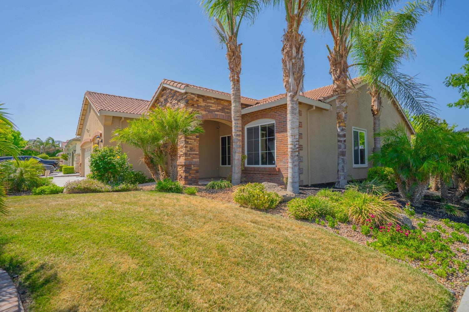 Detail Gallery Image 7 of 67 For 2196 Naples Ct, Los Banos,  CA 93635 - 3 Beds | 2 Baths