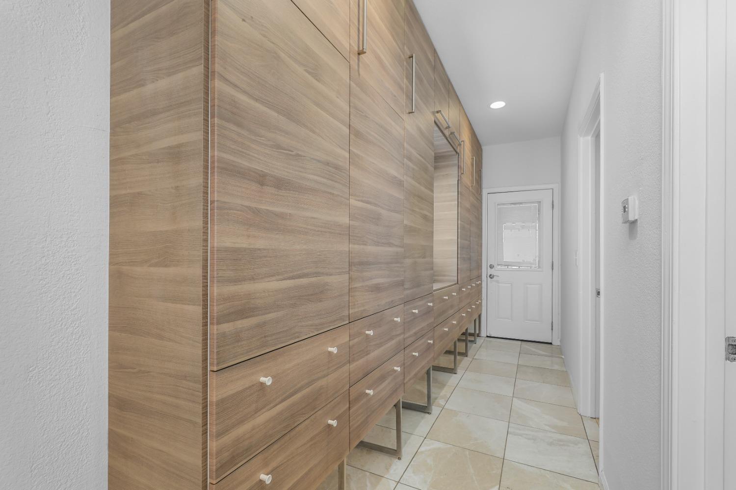Detail Gallery Image 23 of 48 For 1305 144th Ave, San Leandro,  CA 94578 - 2 Beds | 2/1 Baths