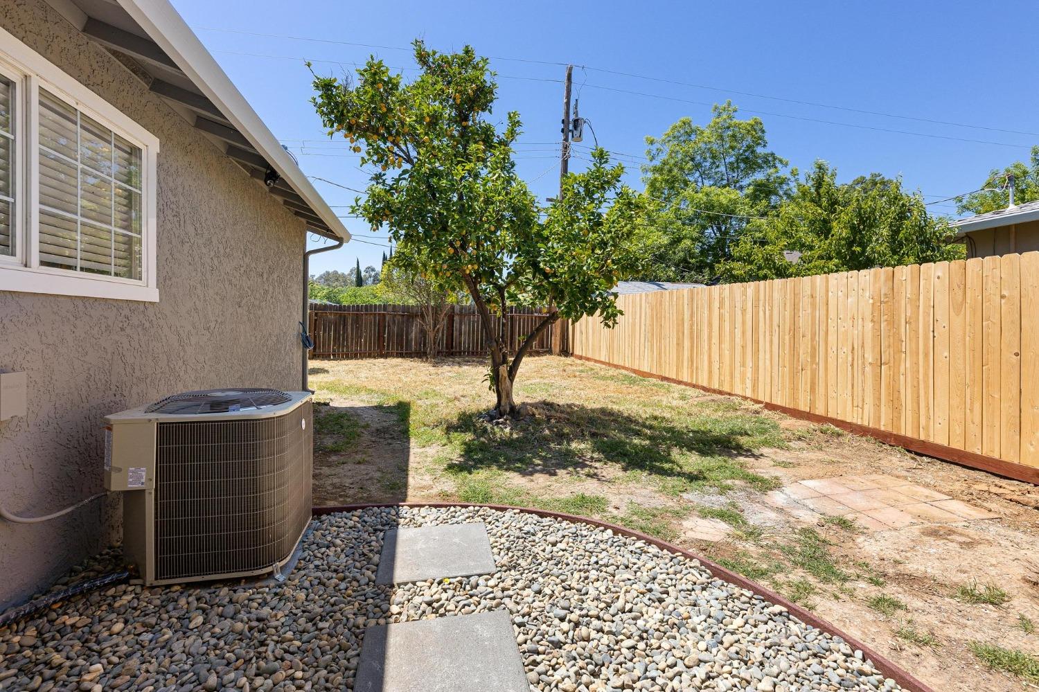 Detail Gallery Image 26 of 30 For 804 Jackson St, Winters,  CA 95694 - 4 Beds | 2 Baths