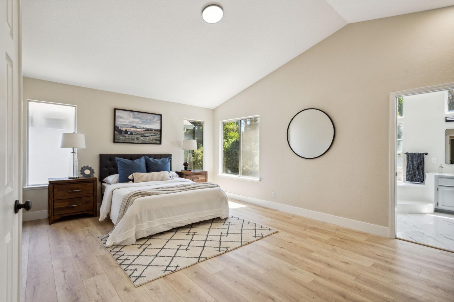 Detail Gallery Image 17 of 33 For 9200 Redwater Dr, Antelope,  CA 95843 - 4 Beds | 3 Baths