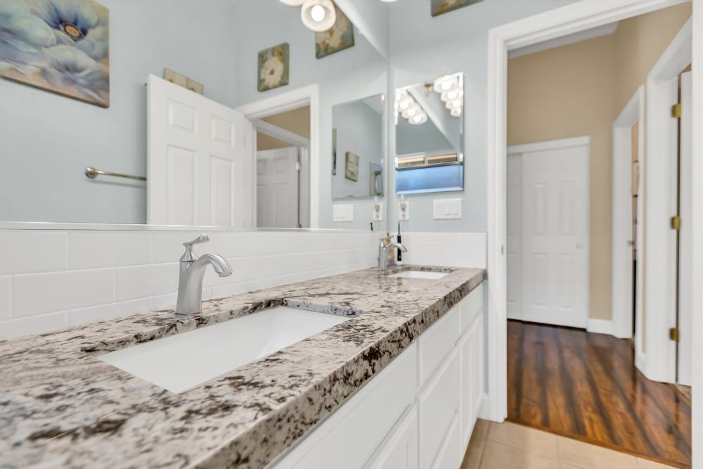 Detail Gallery Image 41 of 66 For 929 Jordine Way, Galt,  CA 95632 - 5 Beds | 2/1 Baths