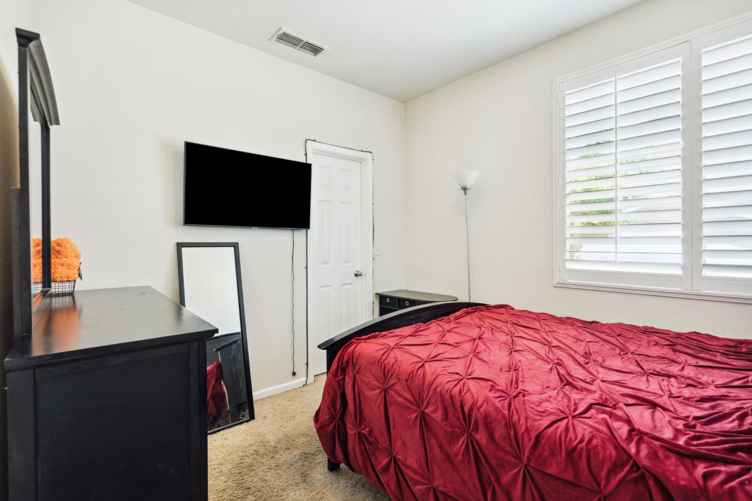 Detail Gallery Image 18 of 27 For 3115 Tolliver St, Sacramento,  CA 95833 - 3 Beds | 2/1 Baths