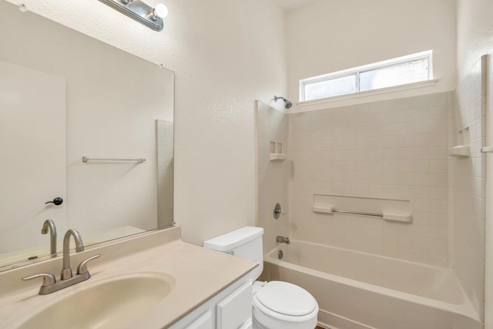 Detail Gallery Image 22 of 37 For 9255 Guillermina Ct, Elk Grove,  CA 95758 - 3 Beds | 2 Baths