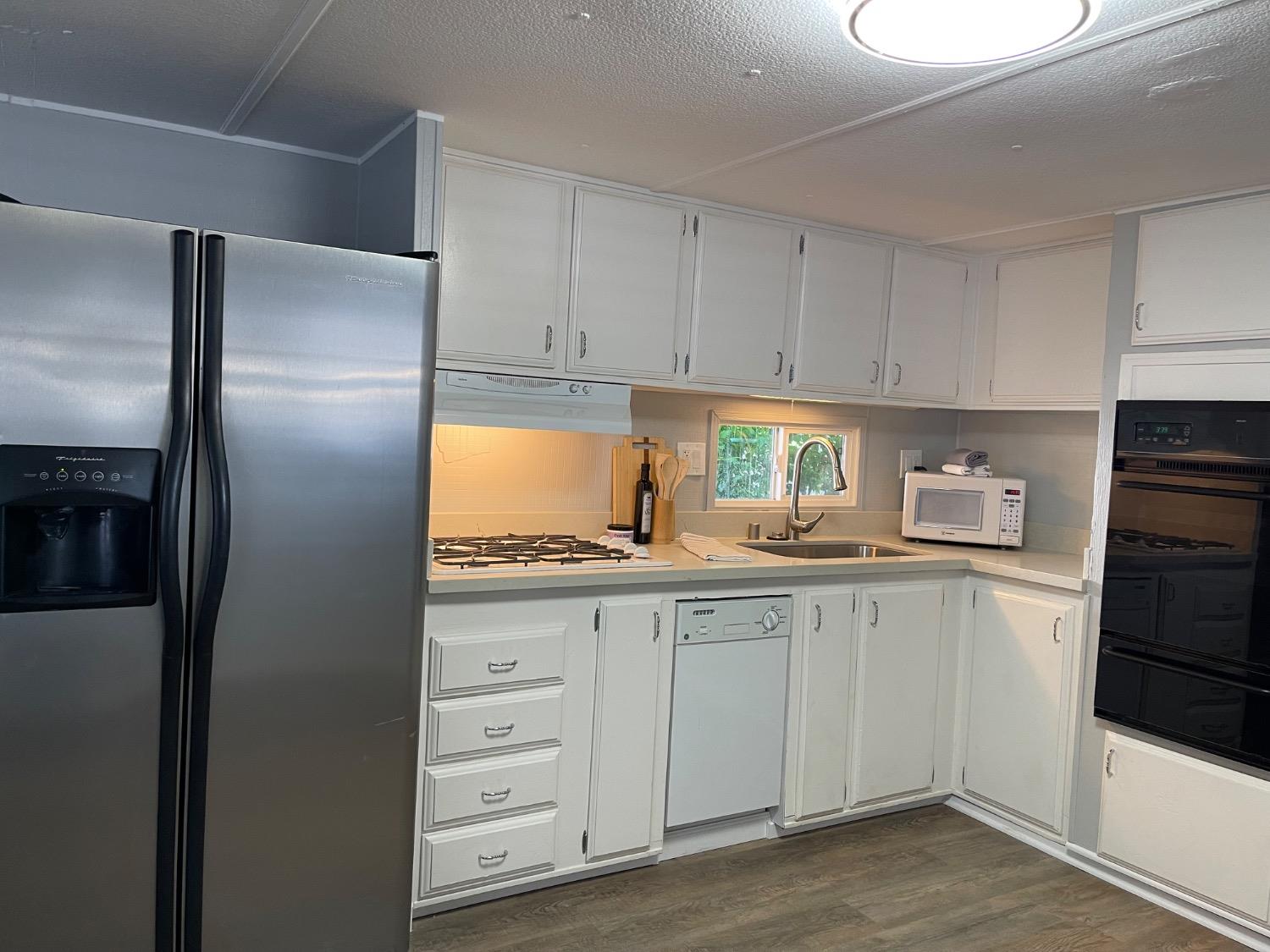 Detail Gallery Image 15 of 34 For 237 Palm View Ln, Rancho Cordova,  CA 95670 - 2 Beds | 1/1 Baths