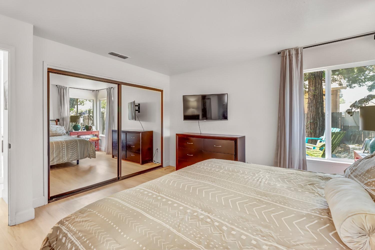 Towse Drive, Woodland, California image 18