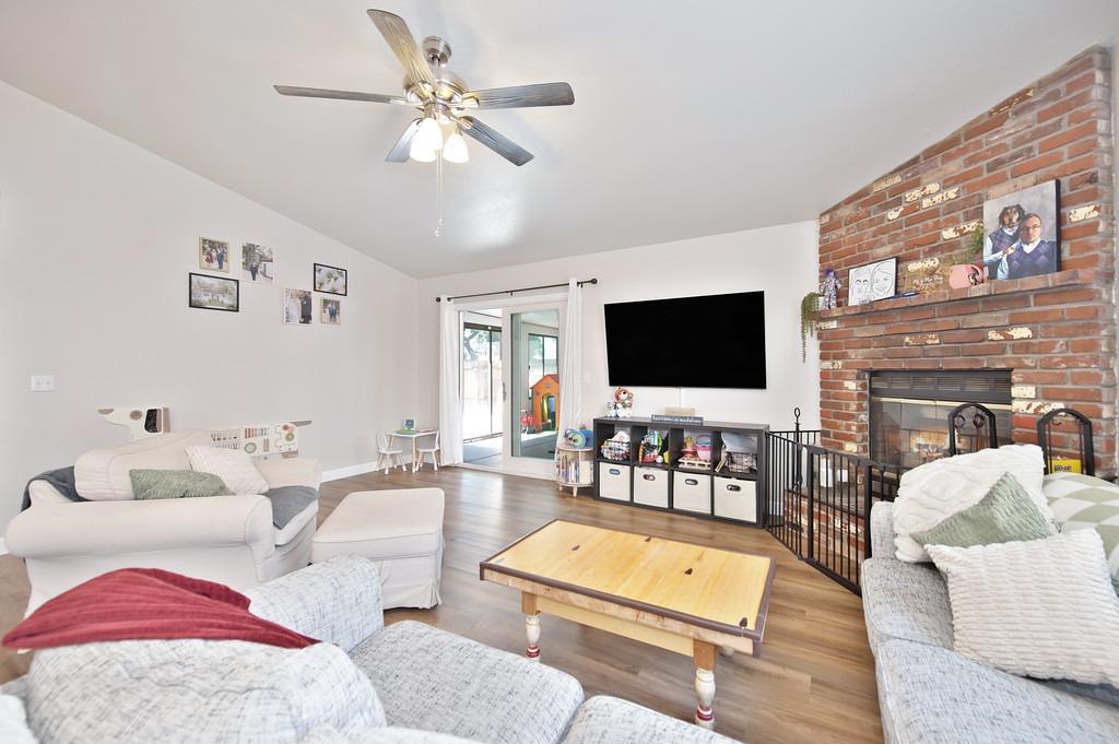 Detail Gallery Image 15 of 38 For 3535 Hiawatha Way, Antelope,  CA 95843 - 3 Beds | 2 Baths