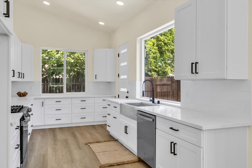 Detail Gallery Image 20 of 48 For 8411 Aster Ct, Citrus Heights,  CA 95610 - 3 Beds | 2 Baths