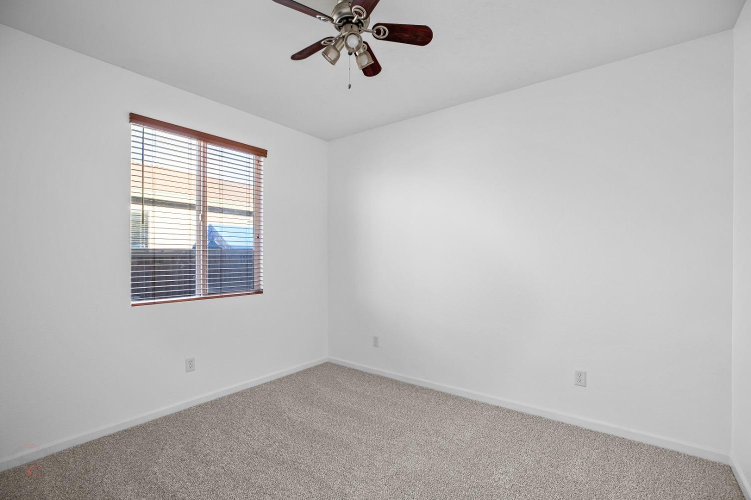 Detail Gallery Image 12 of 45 For 1355 Santona St, Manteca,  CA 95337 - 3 Beds | 2 Baths