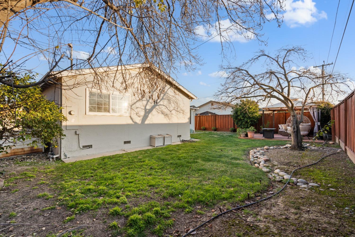 Detail Gallery Image 37 of 44 For 821 Penitencia St, Milpitas,  CA 95035 - 4 Beds | 2 Baths