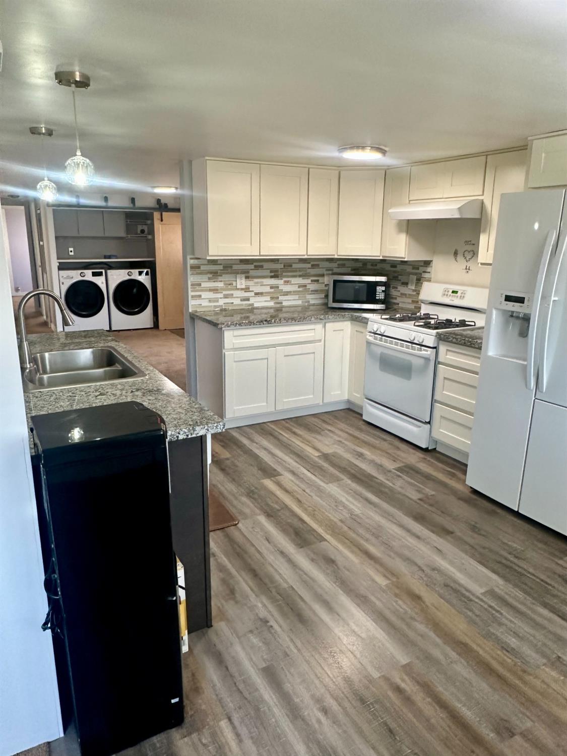 Detail Gallery Image 23 of 44 For 152 Village Cir #152,  Sacramento,  CA 95838 - 3 Beds | 2 Baths
