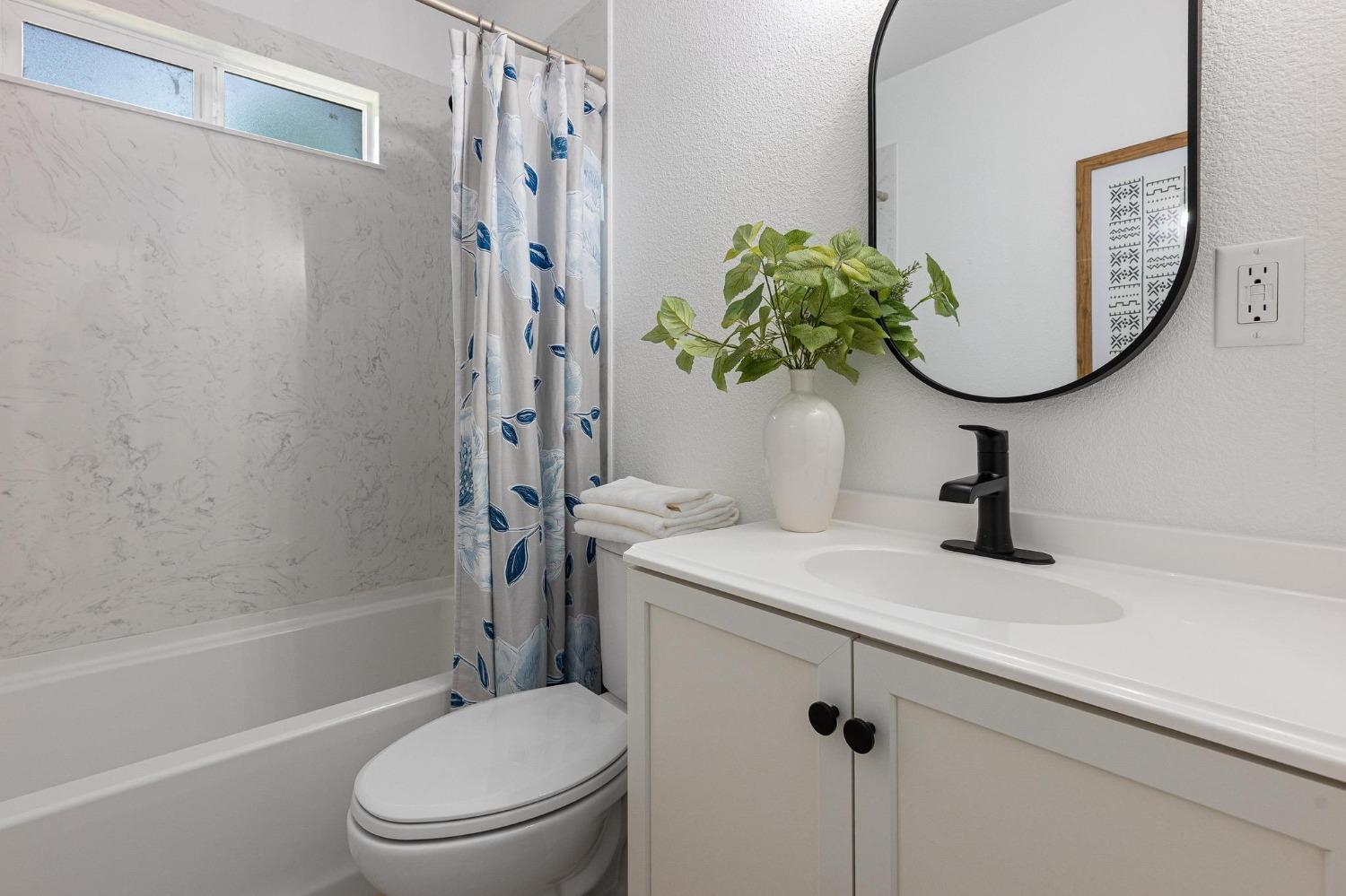 Detail Gallery Image 15 of 30 For 804 Jackson St, Winters,  CA 95694 - 4 Beds | 2 Baths