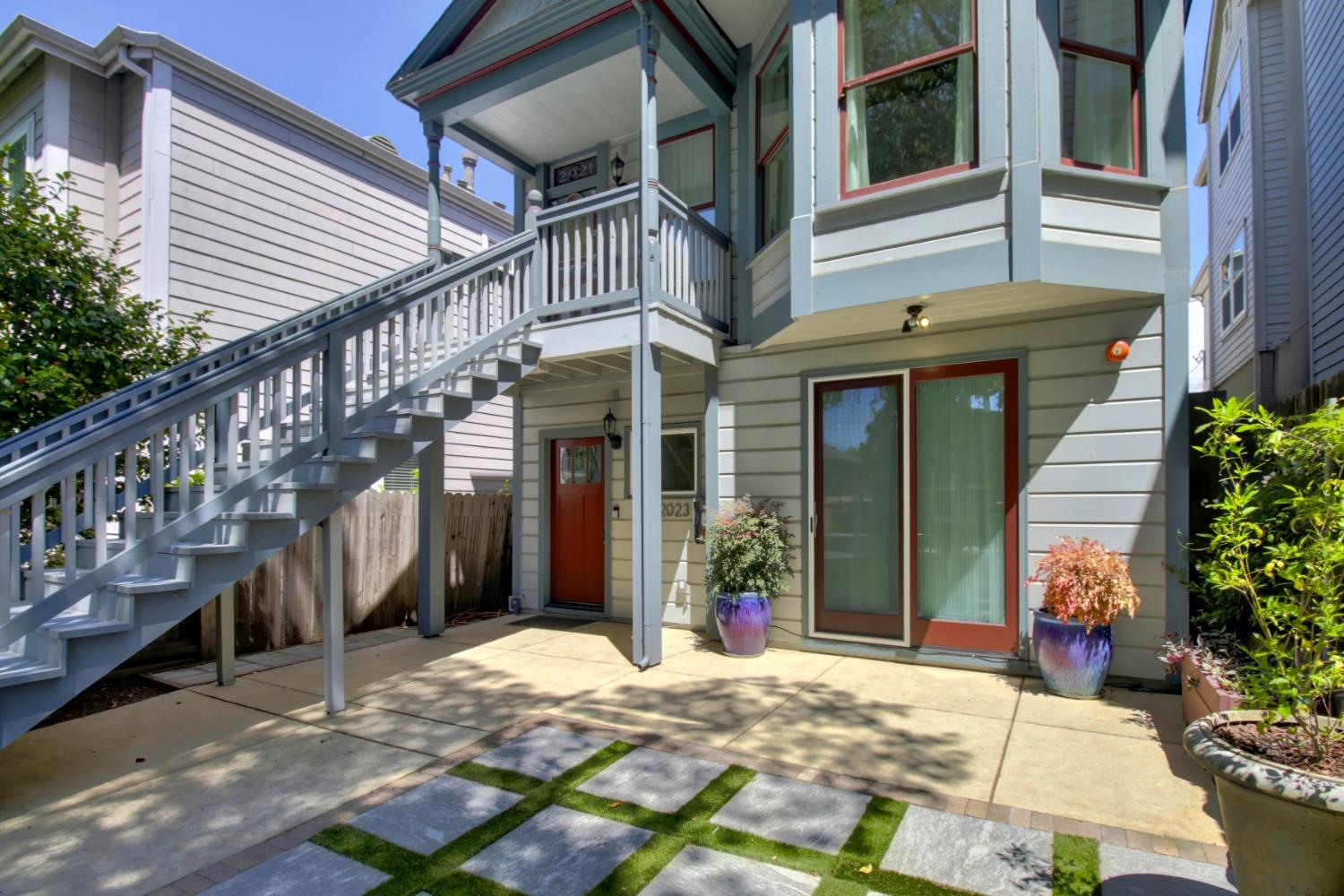 Detail Gallery Image 5 of 59 For 2021 S St, Sacramento,  CA 95811 - – Beds | – Baths