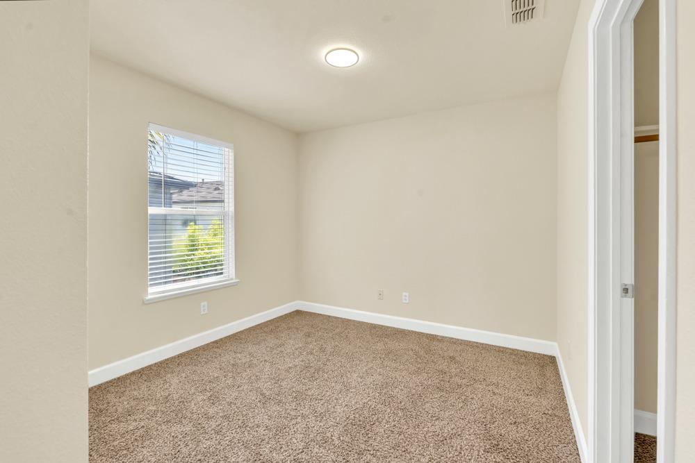 Detail Gallery Image 39 of 56 For 4909 Winamac Dr, Sacramento,  CA 95835 - 3 Beds | 2/1 Baths