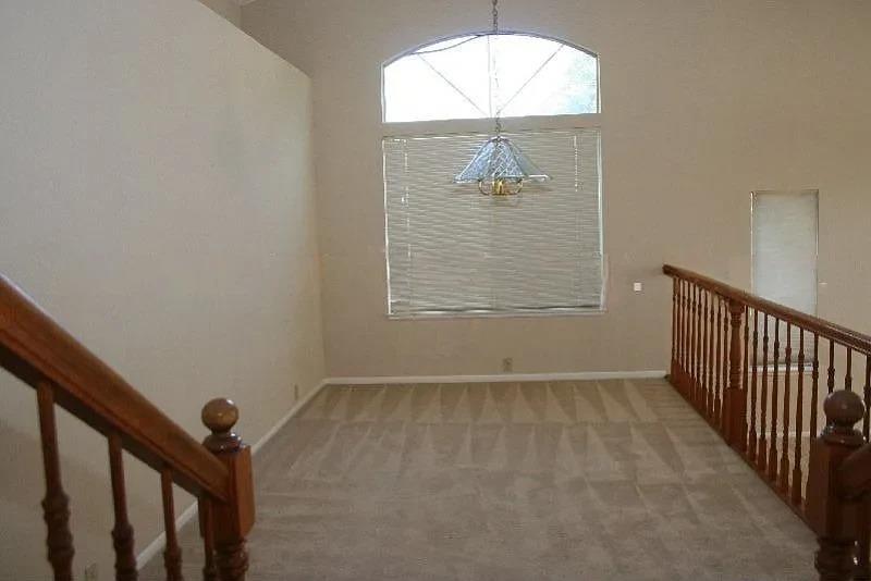 Detail Gallery Image 4 of 10 For 6009 Villa Rosa Way, Elk Grove,  CA 95758 - 4 Beds | 3 Baths