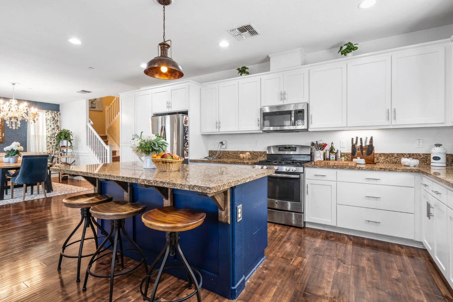 Detail Gallery Image 21 of 56 For 18427 Pilot Ct, Lathrop,  CA 95330 - 4 Beds | 3 Baths