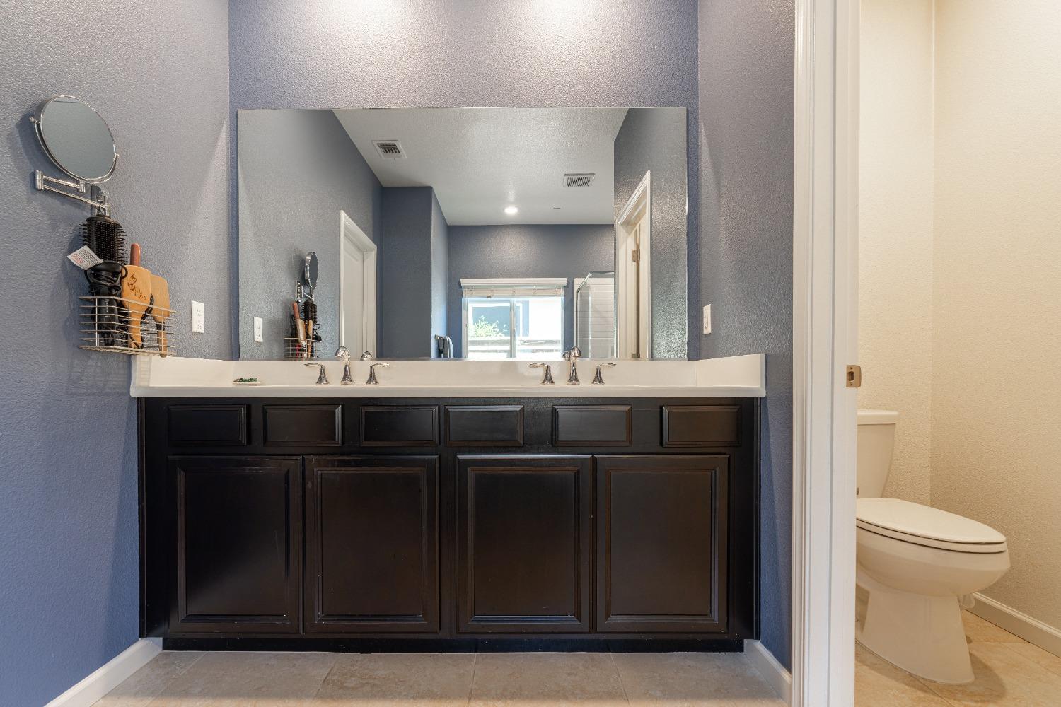 Detail Gallery Image 24 of 56 For 2050 Danforth Way, Plumas Lake,  CA 95961 - 4 Beds | 3 Baths