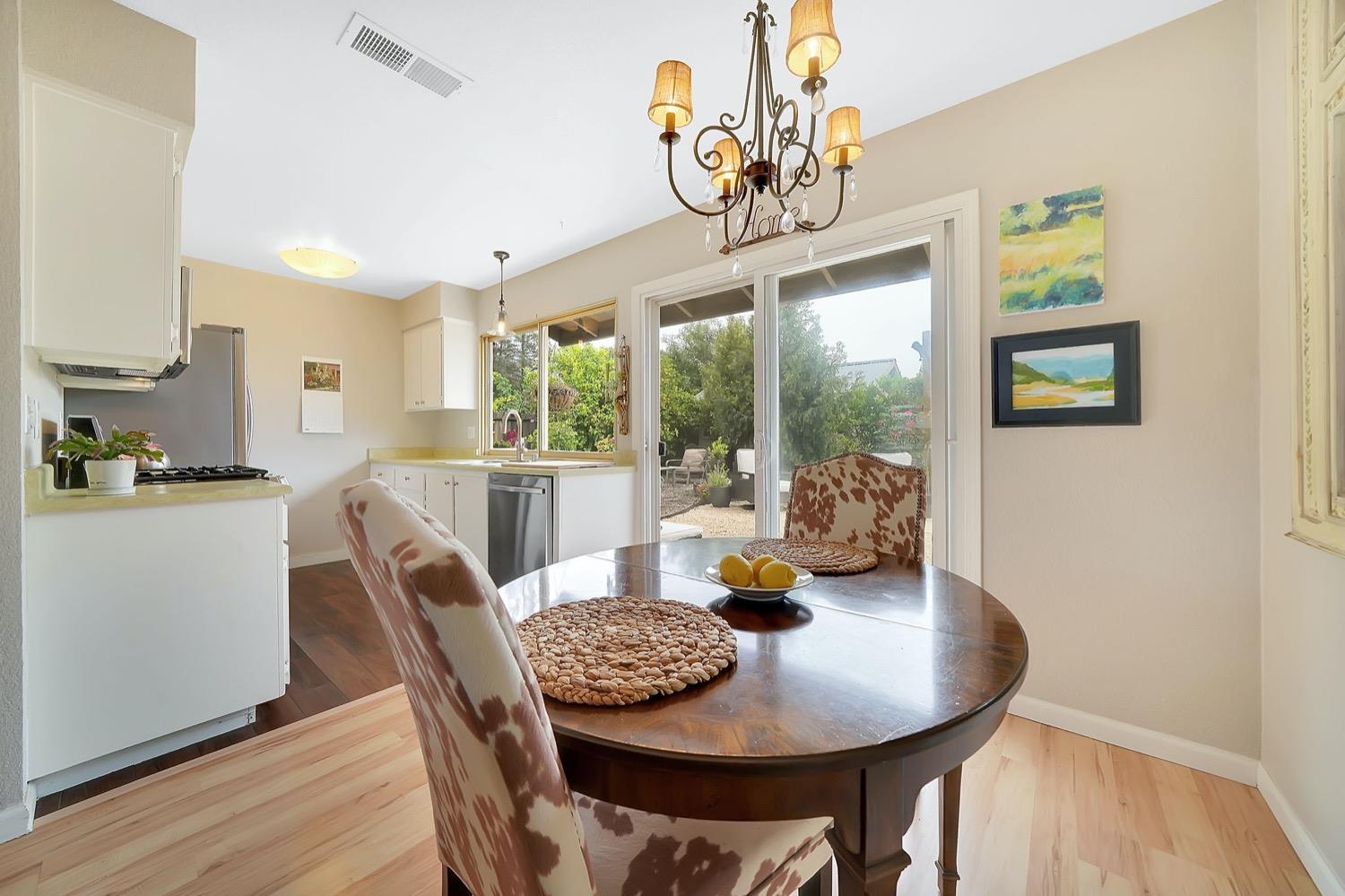 Detail Gallery Image 9 of 63 For 8912 Ramstad Ave, Fair Oaks,  CA 95628 - 3 Beds | 1 Baths
