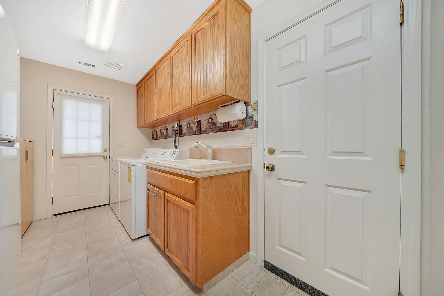 Detail Gallery Image 28 of 79 For 102 Brandy Ct, Valley Springs,  CA 95252 - 3 Beds | 2/1 Baths