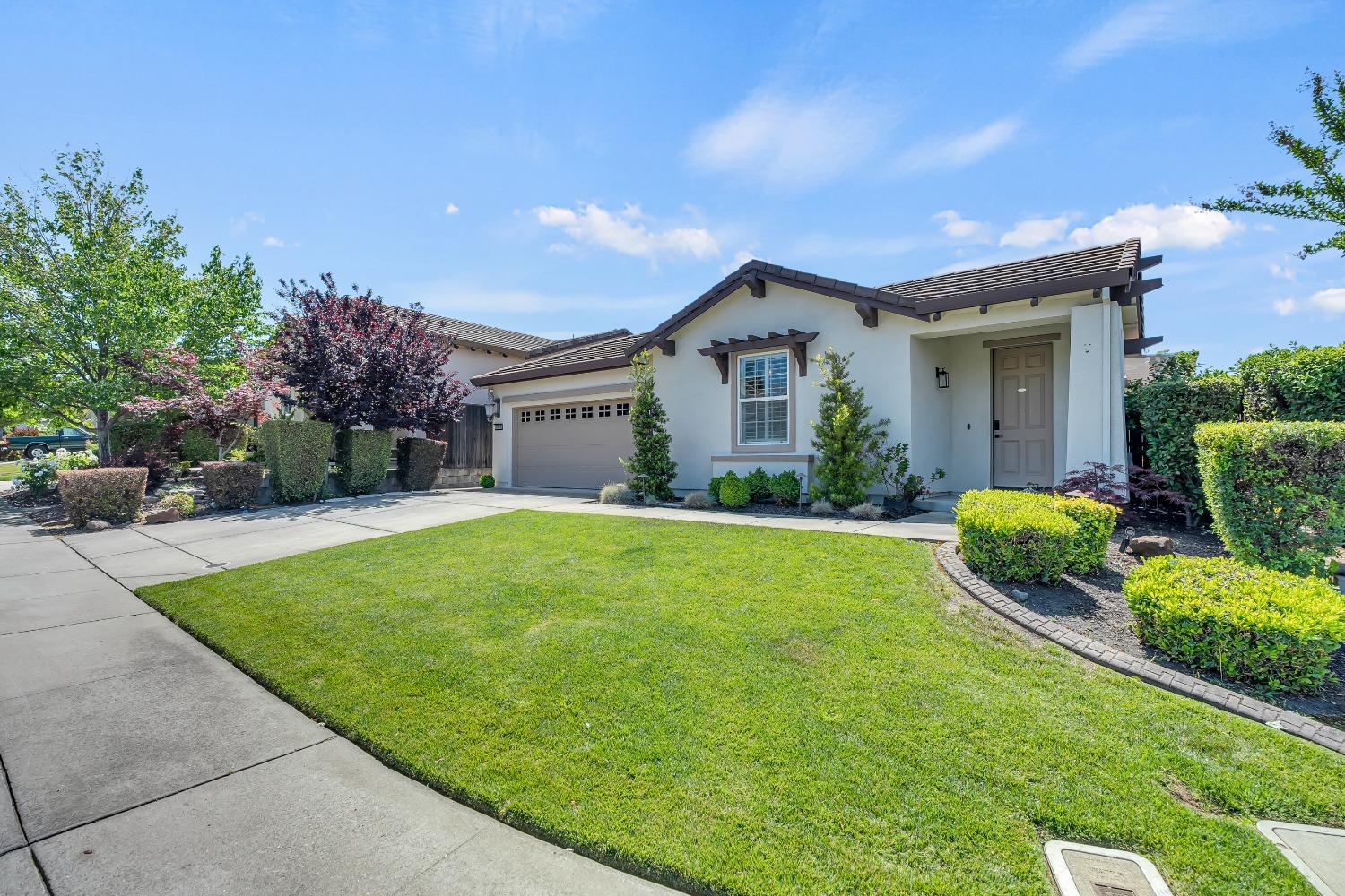 Stageline Circle, Rocklin, California image 2