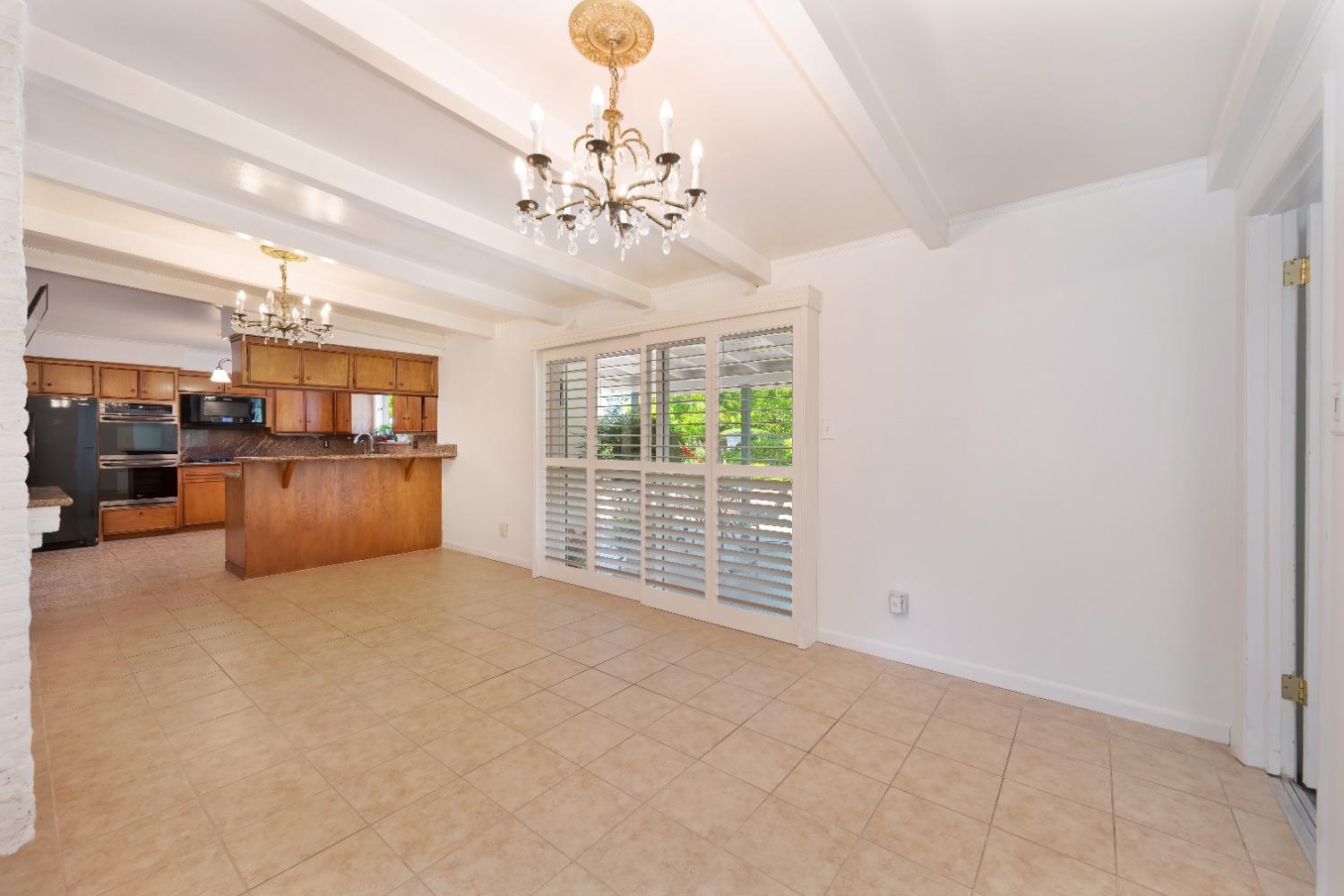 Detail Gallery Image 15 of 75 For 6207 Rampart Dr, Carmichael,  CA 95608 - 4 Beds | 3 Baths