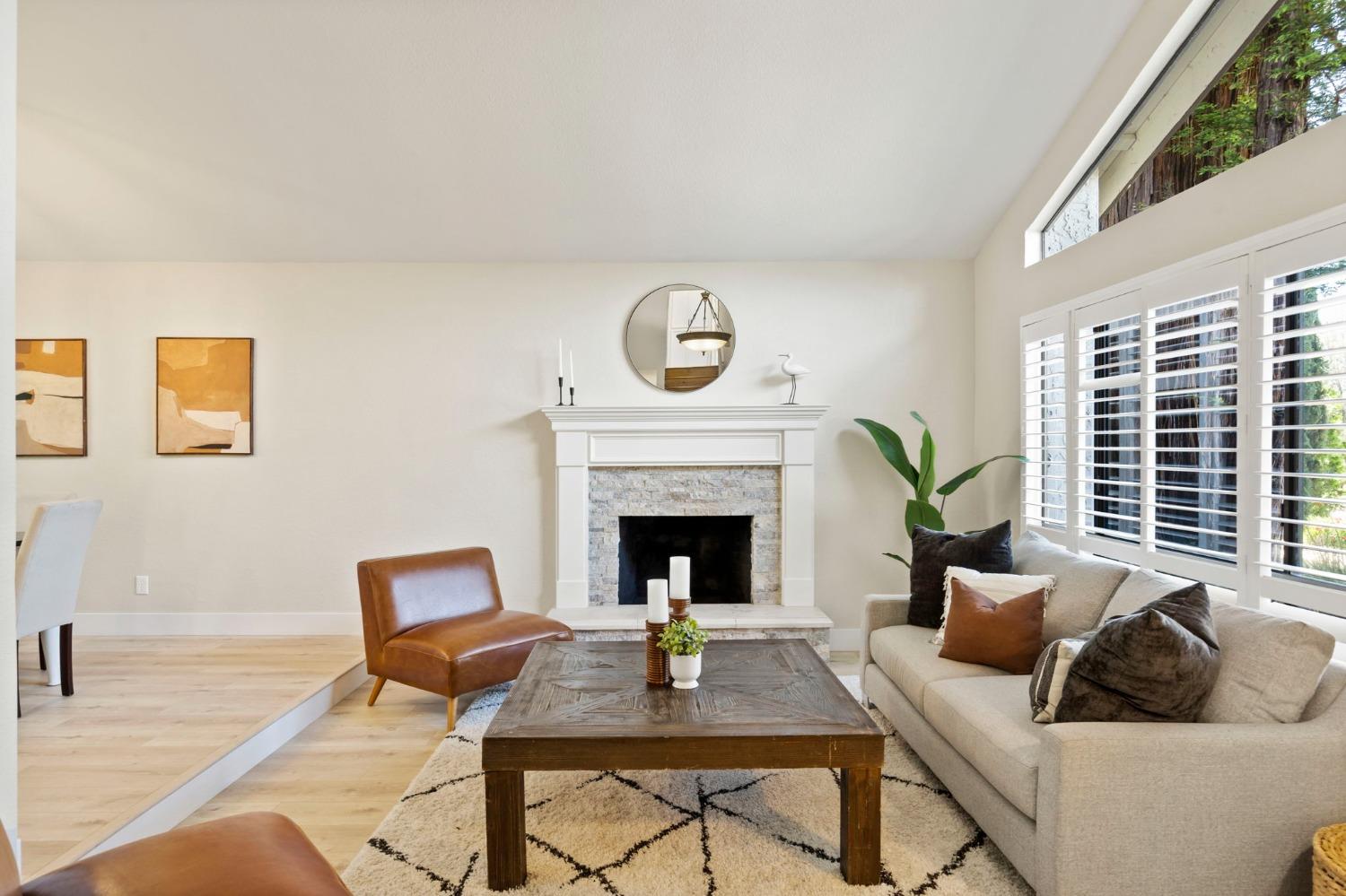 Detail Gallery Image 6 of 32 For 8044 Hoopes Dr, Citrus Heights,  CA 95610 - 3 Beds | 2/1 Baths