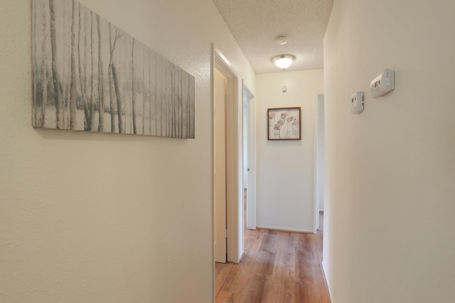 Detail Gallery Image 11 of 26 For 2912 Bateman Ln, Modesto,  CA 95354 - 3 Beds | 2 Baths