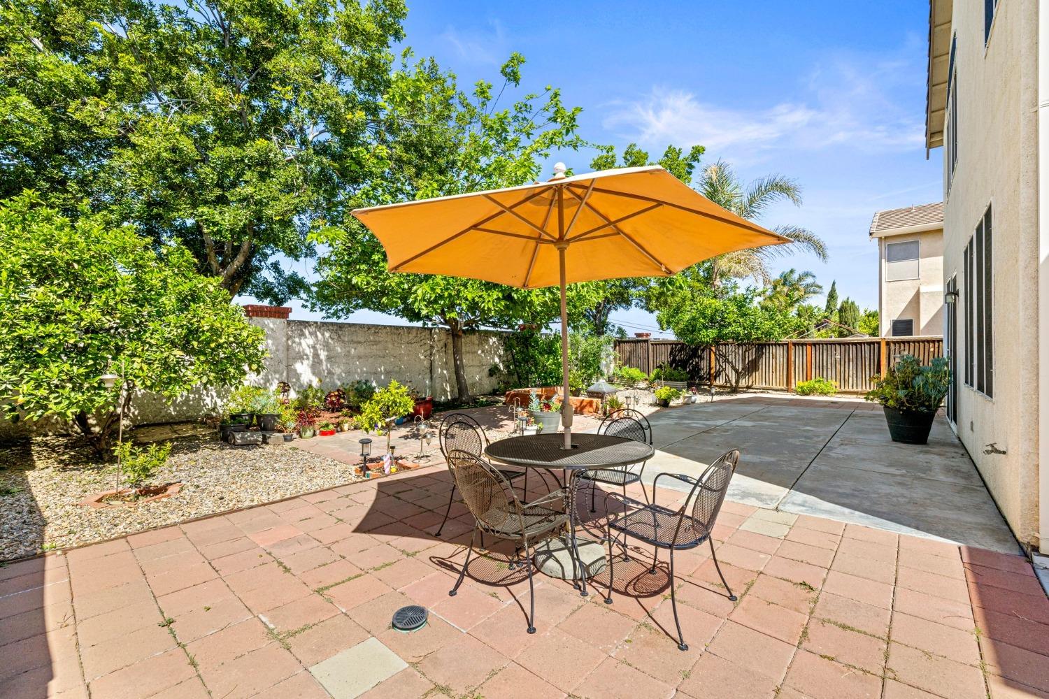 Detail Gallery Image 37 of 43 For 1644 Gloria Cir, Tracy,  CA 95377 - 5 Beds | 3 Baths