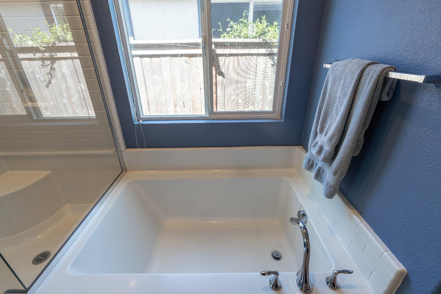 Detail Gallery Image 27 of 56 For 2050 Danforth Way, Plumas Lake,  CA 95961 - 4 Beds | 3 Baths