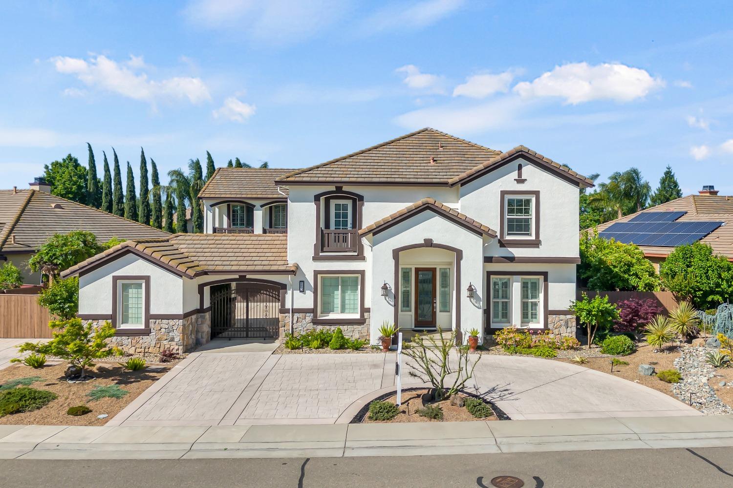 Detail Gallery Image 69 of 94 For 6600 Caprezzo Way, Elk Grove,  CA 95757 - 5 Beds | 4/1 Baths