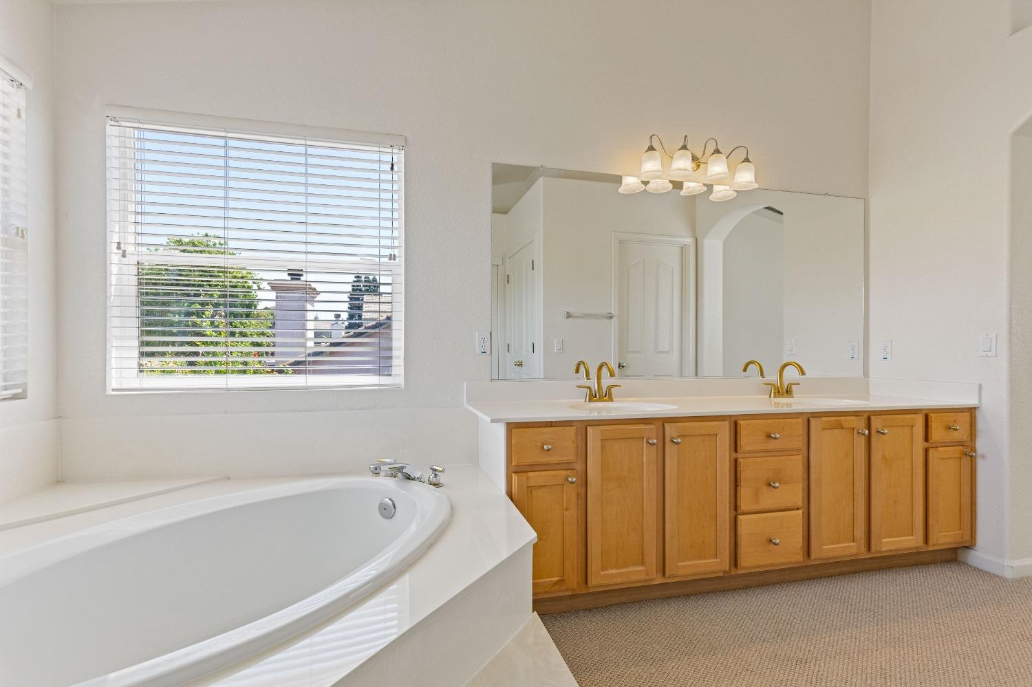 Detail Gallery Image 47 of 62 For 7920 Tetotom Park Way, Antelope,  CA 95843 - 5 Beds | 3 Baths