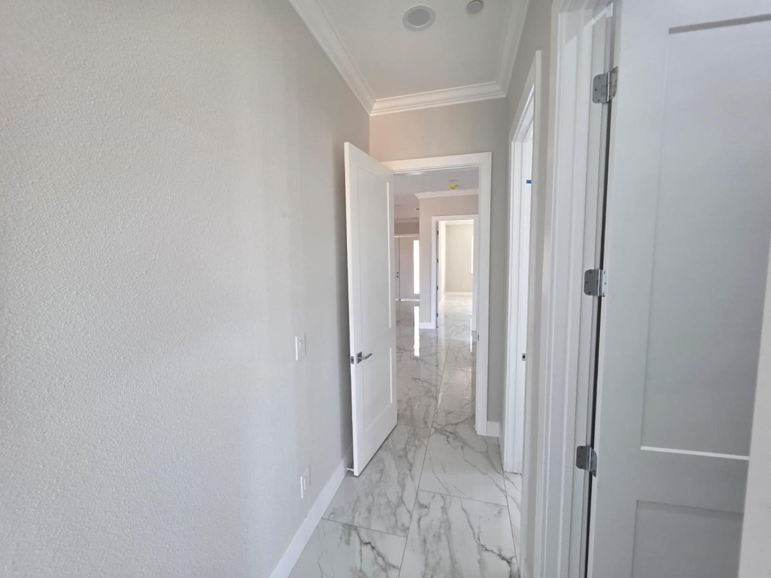 Detail Gallery Image 41 of 66 For 3213 Millbrook Ave, Modesto,  CA 95355 - 3 Beds | 4 Baths