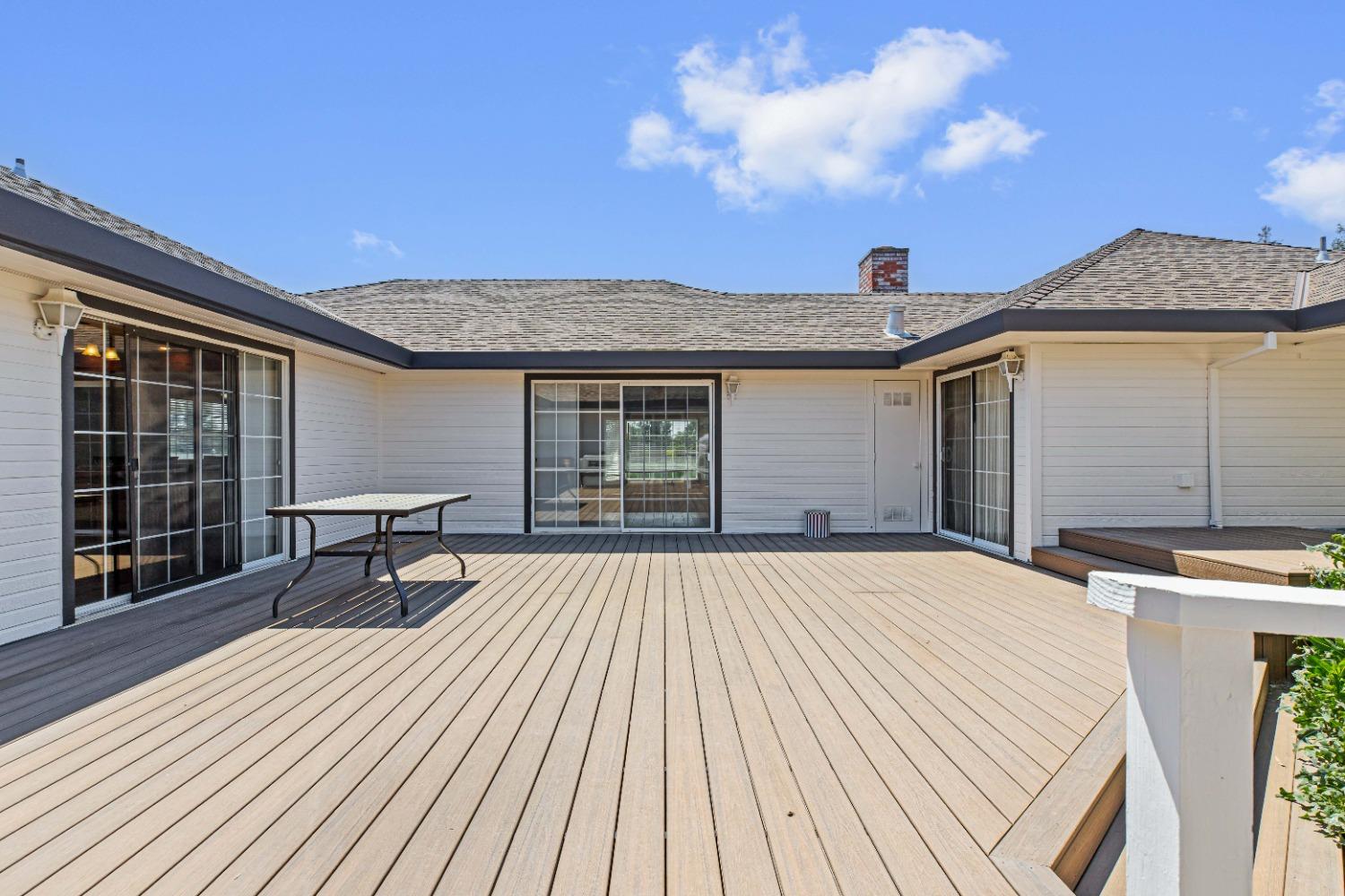 Detail Gallery Image 48 of 68 For 21299 E Highway 4, Stockton,  CA 95215 - 5 Beds | 4/1 Baths