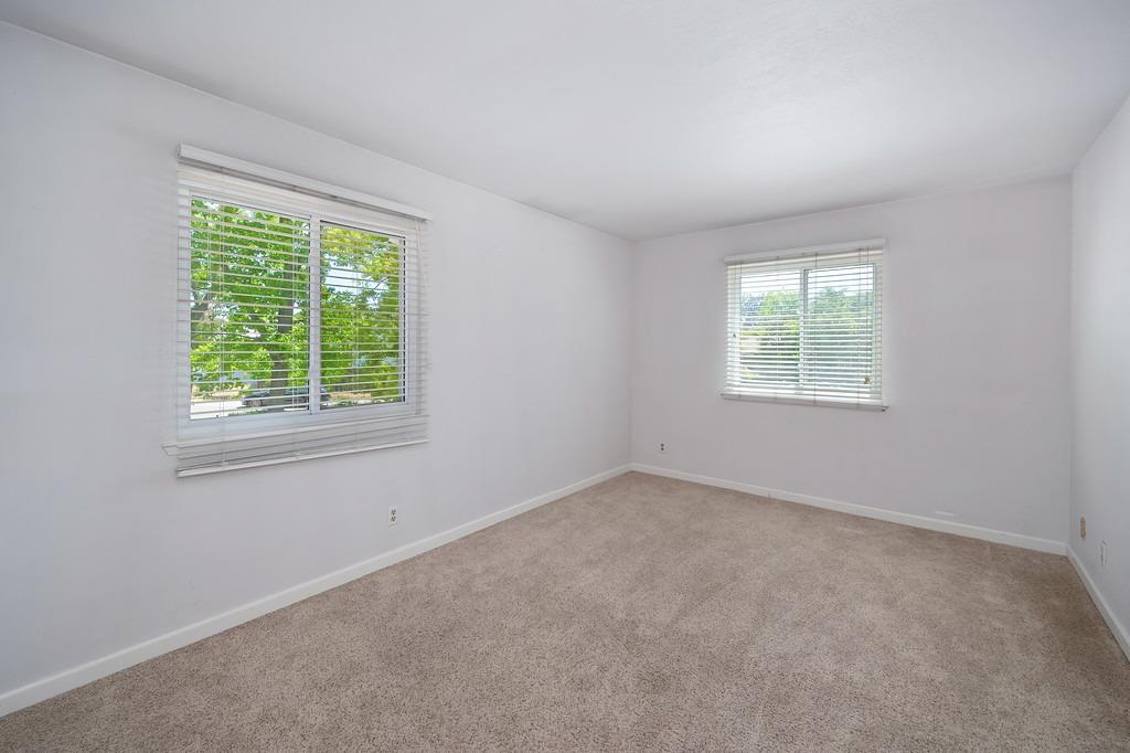 Detail Gallery Image 32 of 44 For 4156 Dena Way, Sacramento,  CA 95821 - 3 Beds | 2/1 Baths
