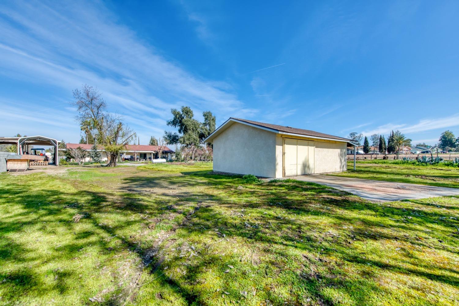 Detail Gallery Image 28 of 38 For 25540 Lynn Pl #B,  –,  CA 93638 - 3 Beds | 2 Baths
