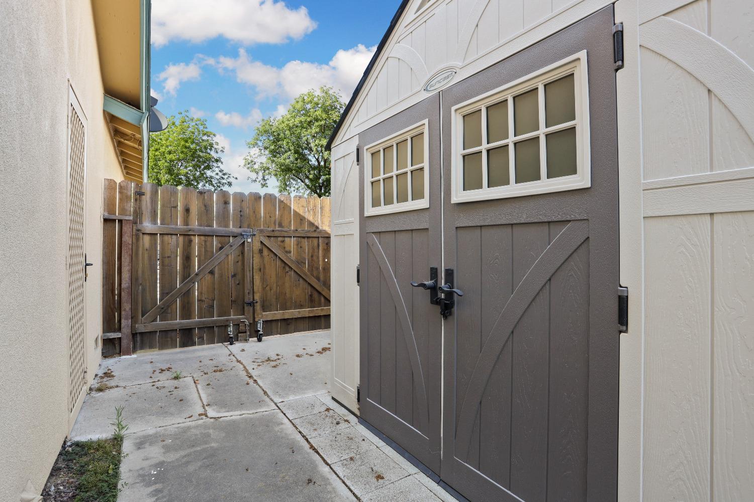 Detail Gallery Image 24 of 26 For 2912 Bateman Ln, Modesto,  CA 95354 - 3 Beds | 2 Baths