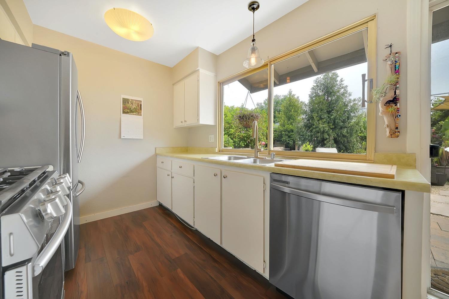 Detail Gallery Image 14 of 63 For 8912 Ramstad Ave, Fair Oaks,  CA 95628 - 3 Beds | 1 Baths