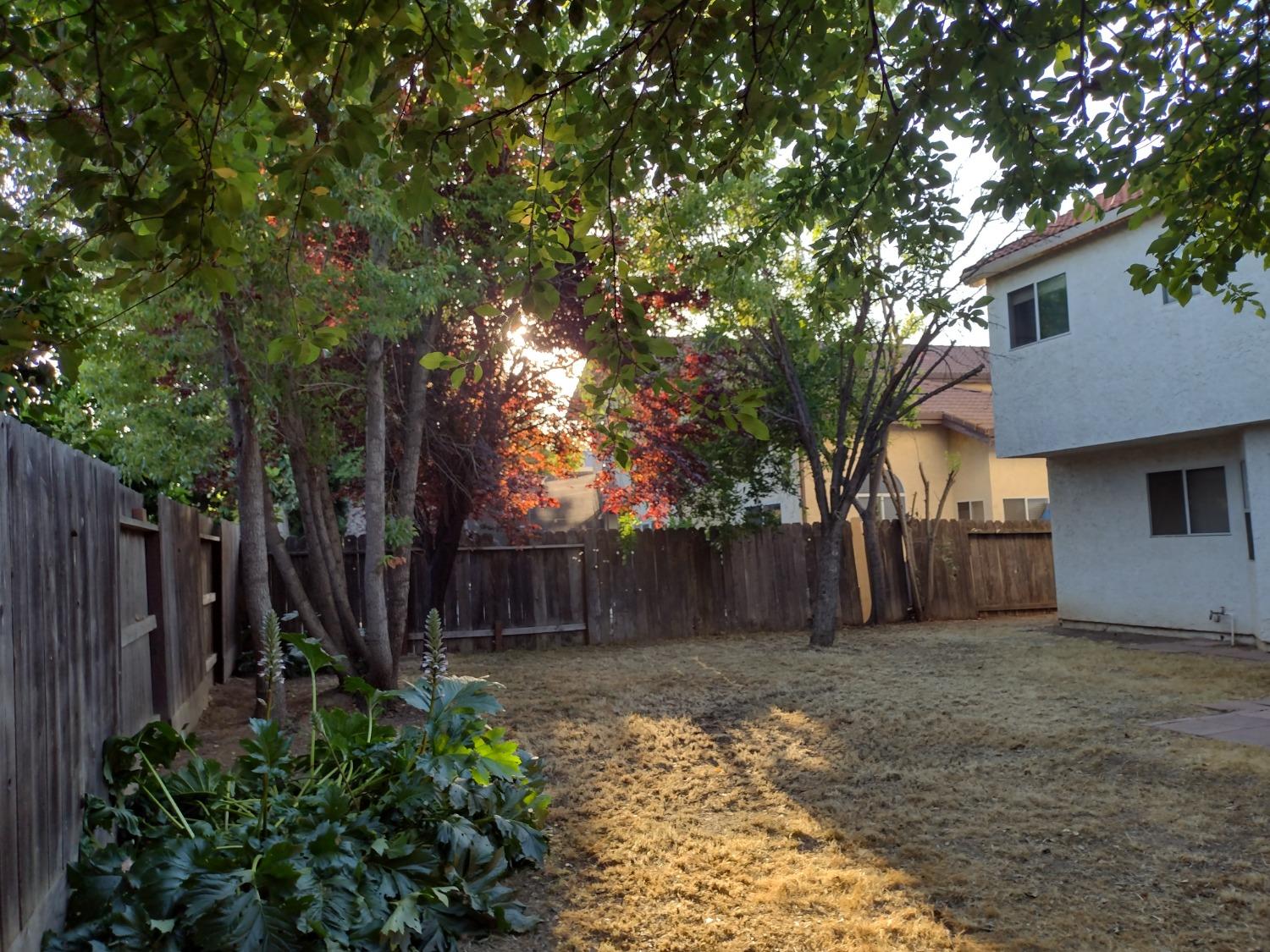 Detail Gallery Image 51 of 56 For 1900 Berryessa Dr, Modesto,  CA 95358 - 3 Beds | 2/1 Baths