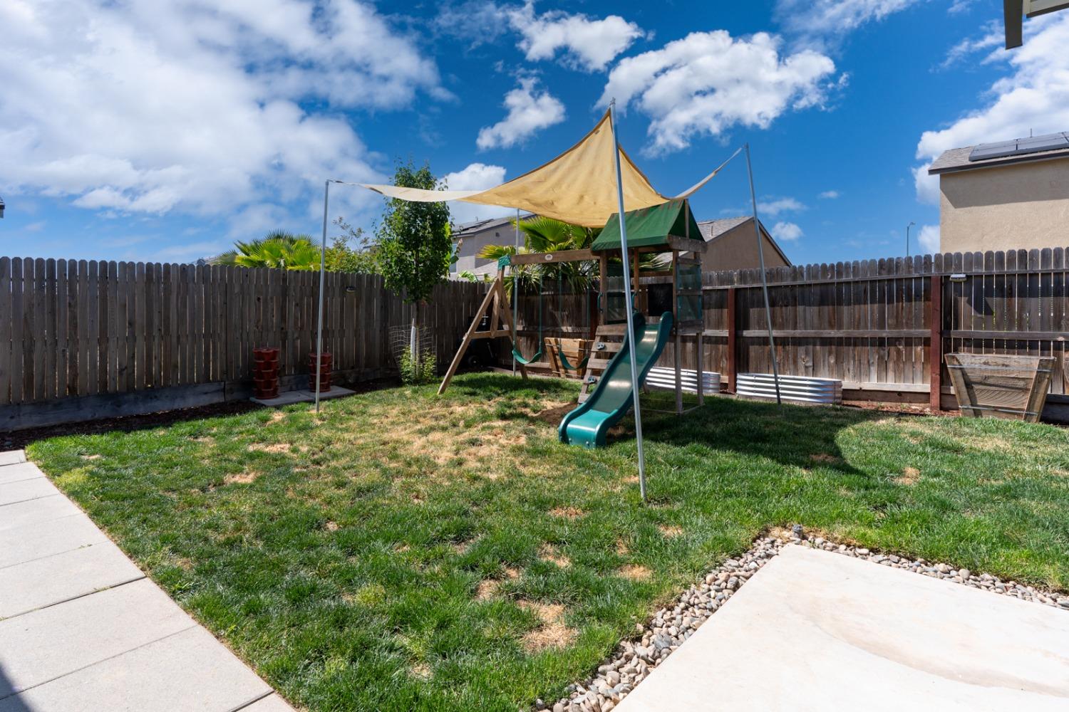 Detail Gallery Image 42 of 48 For 627 Suzanne Dr, Merced,  CA 95348 - 4 Beds | 2 Baths