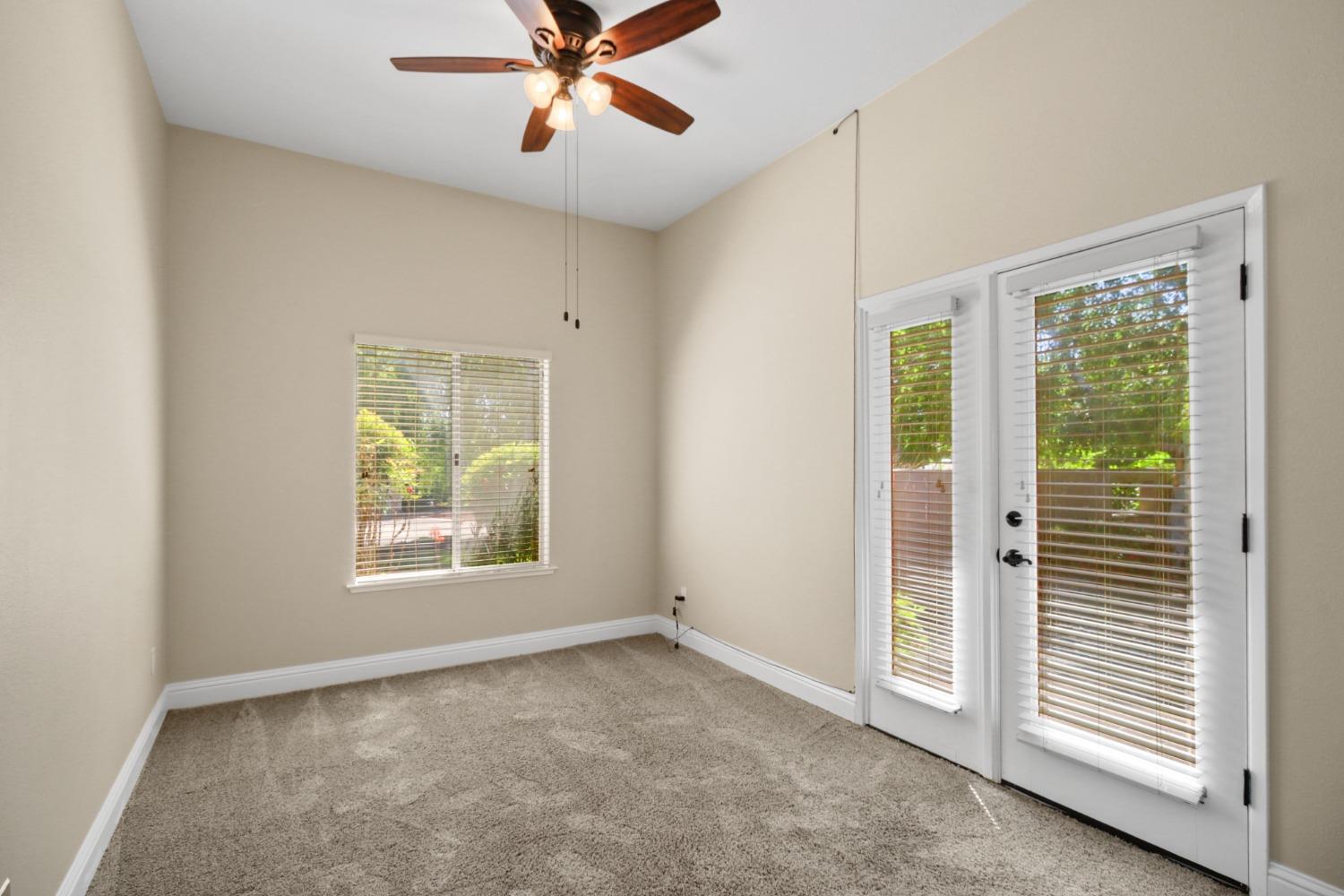 Detail Gallery Image 34 of 78 For 8401 Kroeger Ct, Fair Oaks,  CA 95628 - 4 Beds | 3 Baths