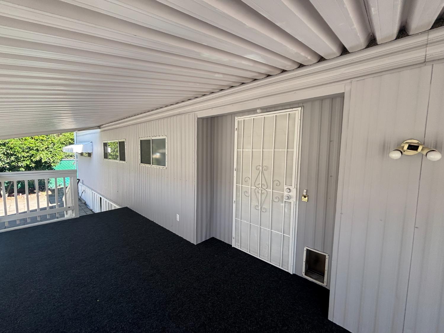 Detail Gallery Image 9 of 33 For 10780 N N Hwy  99 6, Morada,  CA 95212 - 2 Beds | 2 Baths