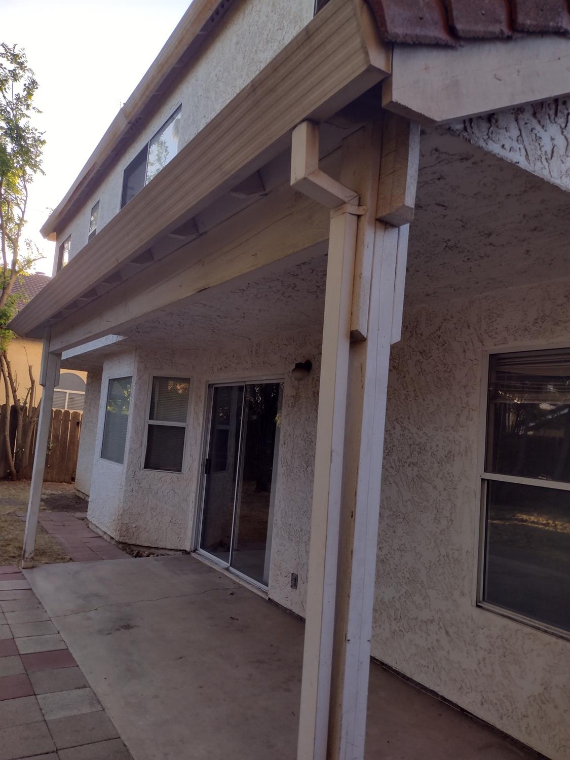 Detail Gallery Image 50 of 56 For 1900 Berryessa Dr, Modesto,  CA 95358 - 3 Beds | 2/1 Baths