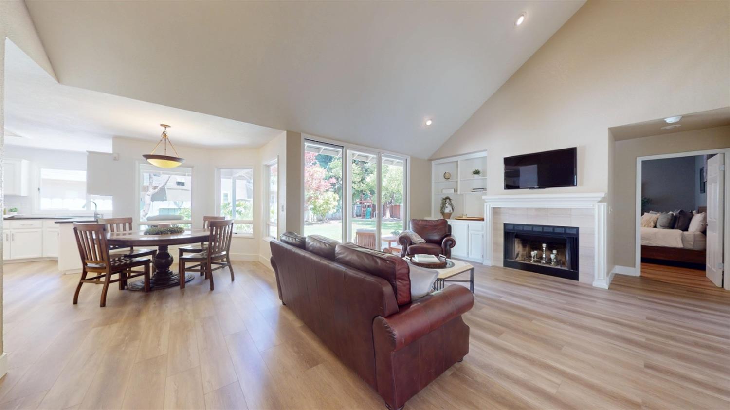 3306 Wyc Lakeshore Drive, Modesto, California image 9