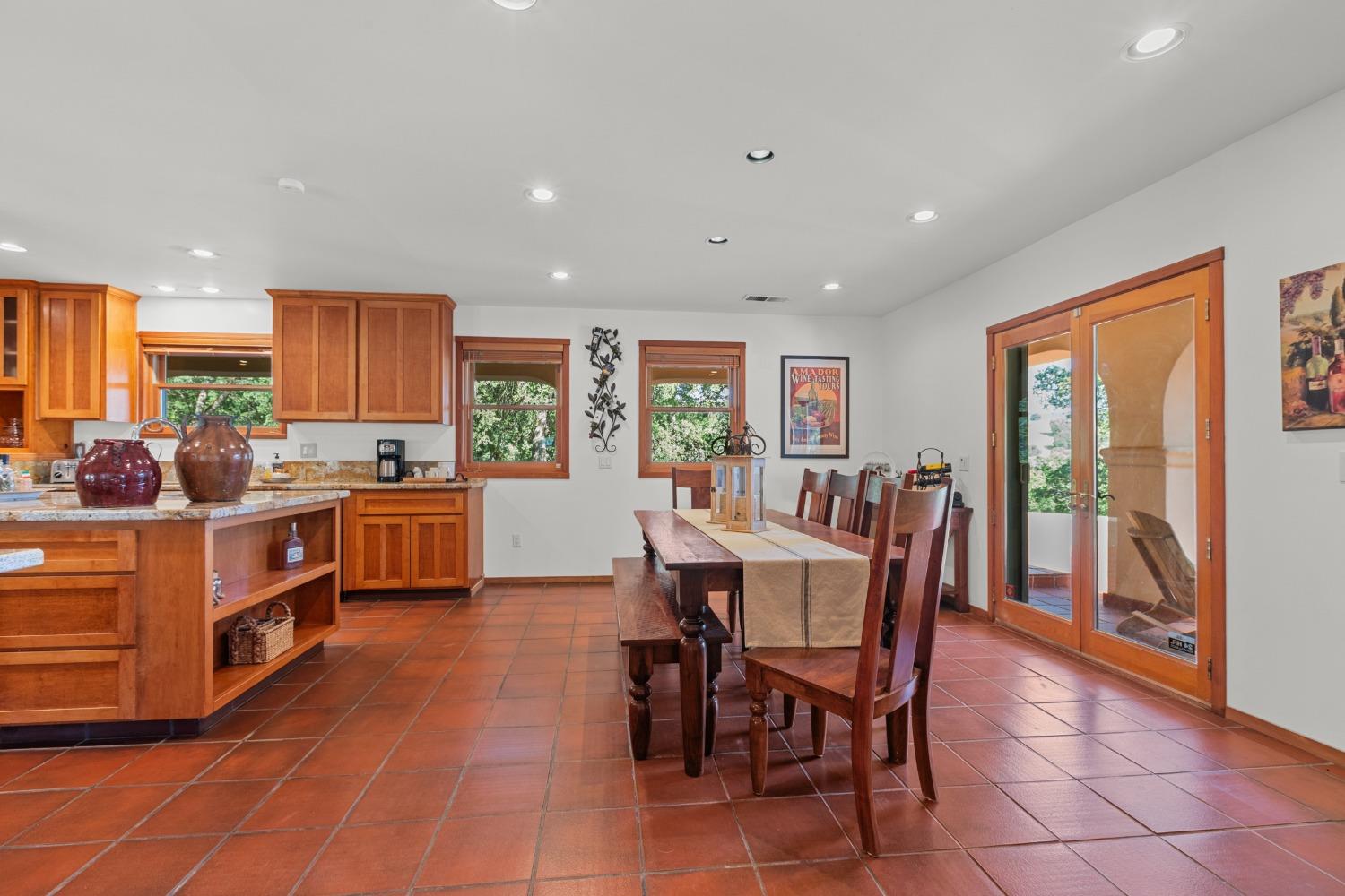 Detail Gallery Image 22 of 87 For 14801 Vaira Ranch Rd, Drytown,  CA 95699 - 4 Beds | 3 Baths