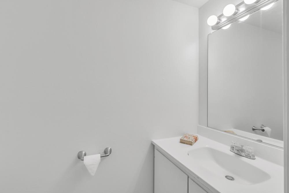Detail Gallery Image 25 of 57 For 4020 Knoll Top Ct, Carmichael,  CA 95608 - 3 Beds | 1/1 Baths
